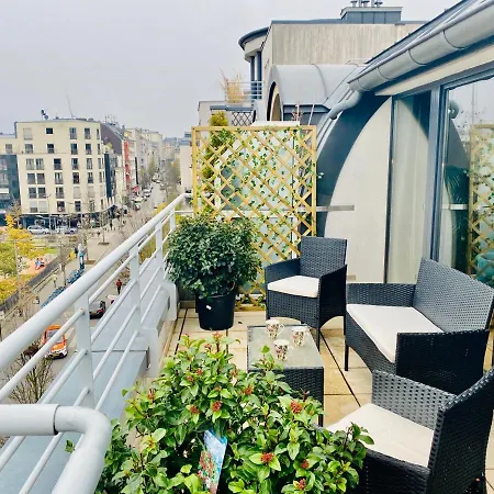 The Luxury Green Penthouse In Center With Terrace And Free Parking Appartement *
